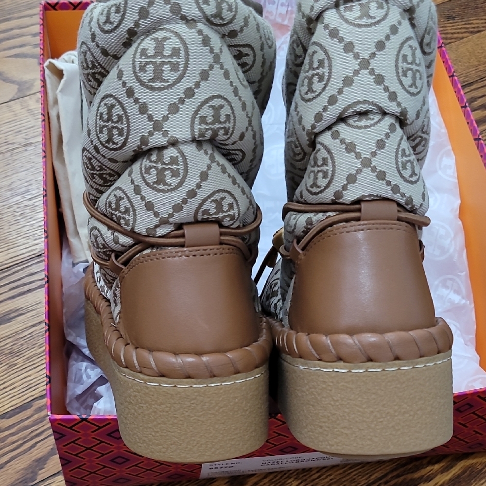 Tory Burch Hazel Logo/Jacquard/Caballo Boots - Picture 4 of 4